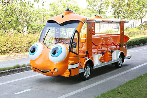 豪獅全封閉電動(dòng)四輪<a href=http://xmgezi.cn/tags/guanguangche/ target=_blank class=infotextkey>觀光車</a>
