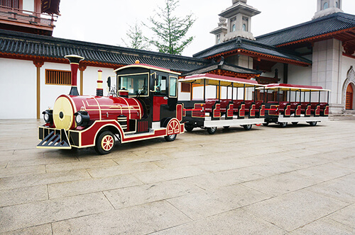 電動(dòng)<a href=http://xmgezi.cn/tags/guanguangche/ target=_blank class=infotextkey>觀光車</a>租賃多少錢一臺(tái)